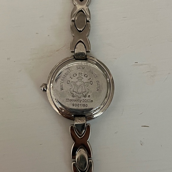 Vintage Lot of Two Women’s Silver Rectangular and Circular Wristwatches Giorgio - Picture 13 of 13